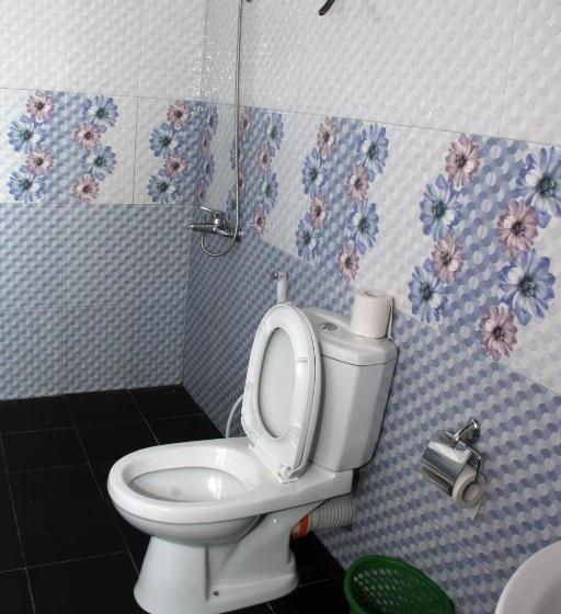 트리플 스탠다드 전망룸, Cascade Vally