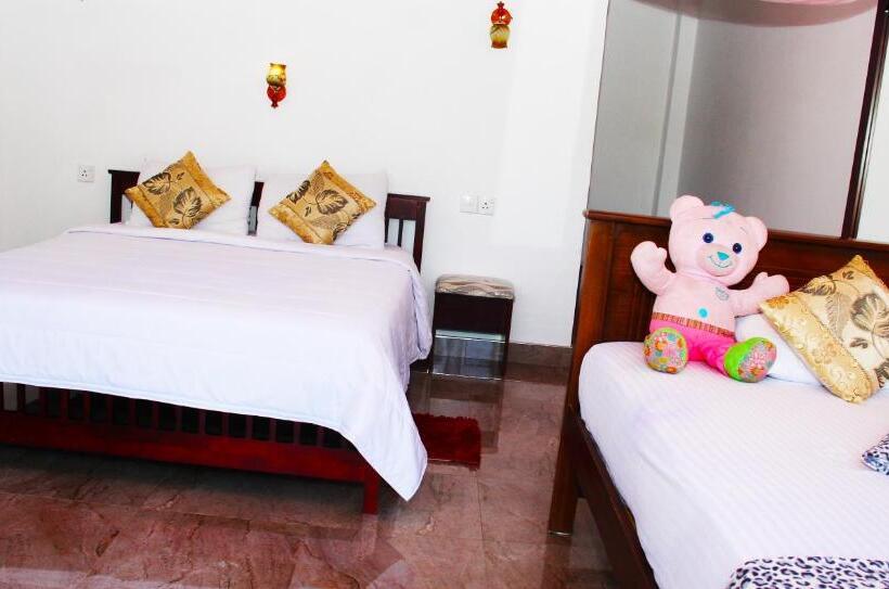 패밀리 룸, Cascade Vally