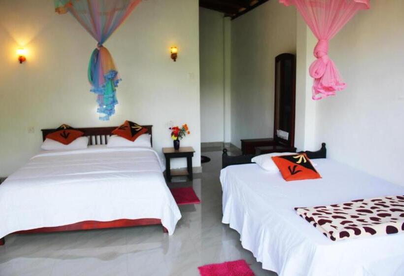 패밀리 룸, Cascade Vally