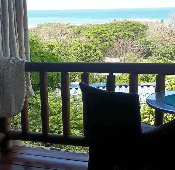 استودیوی استاندارد با چشم‌انداز دریا, Horizon Hotel & Yoga Center