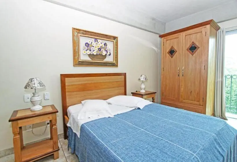 Standard-studio, Aventureiro Pousada