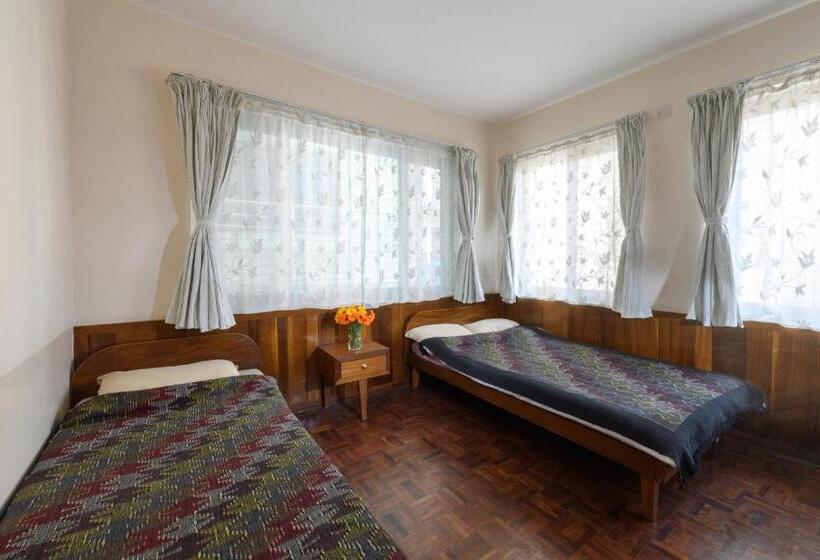 اتاق استاندارد, Dondrub Guest House