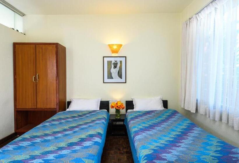 اتاق استاندارد یک نفره, Dondrub Guest House