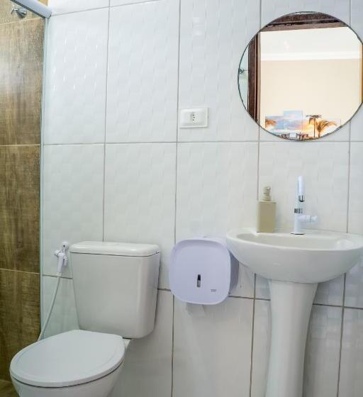 اتاق استاندارد سه تخته با بالکن, Pousada Concha Dourada