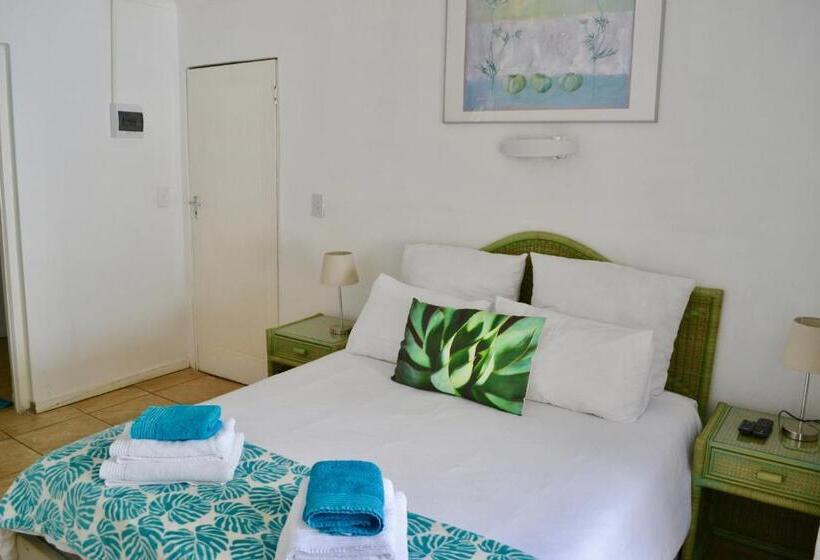 اتاق استاندارد, The Green Palm Cottage