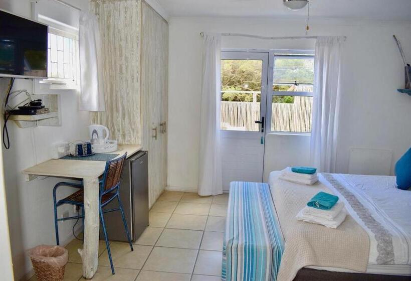 اتاق استاندارد با تخت بزرگ, The Green Palm Cottage