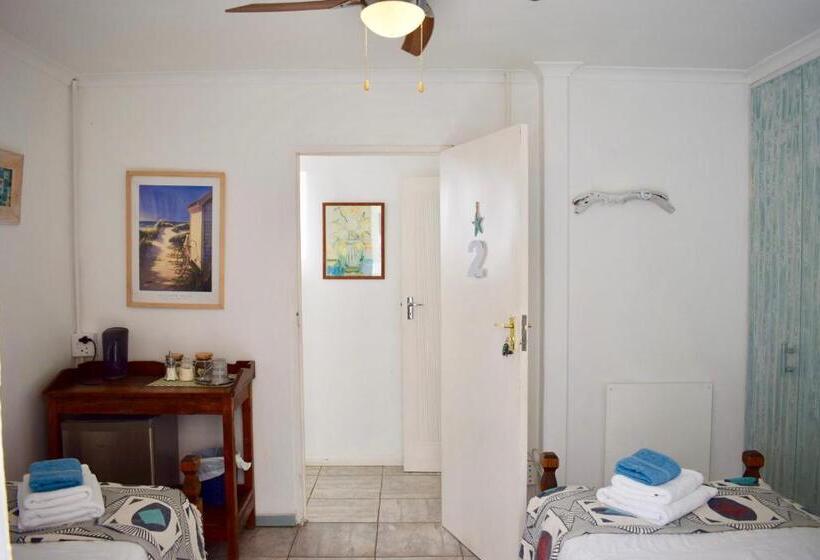 اتاق استاندارد با تراس, The Green Palm Cottage