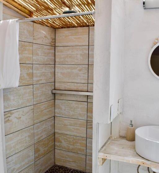 اتاق استاندارد با تراس, The Green Palm Cottage