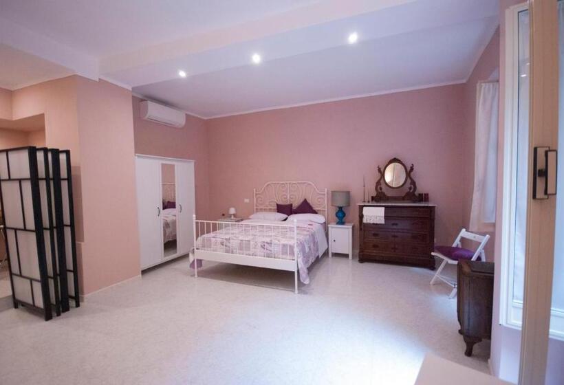 חדר משפחתי, Cà De Lelio