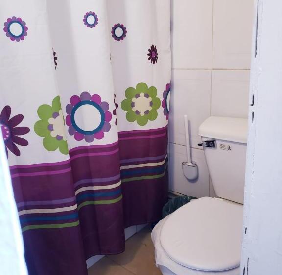 Четырехместный Номер Стандарт, Hostal Arrayan