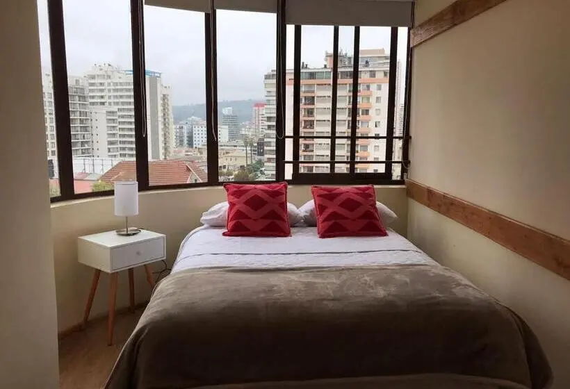 اتاق لوکس, Hostal My House