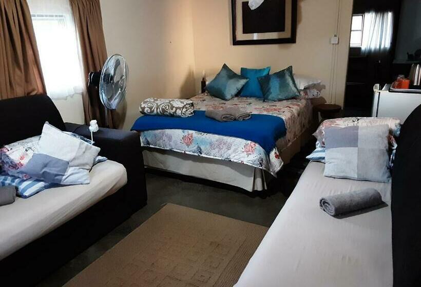 Familie Værelse, Kai Oms Backpackers Lodge