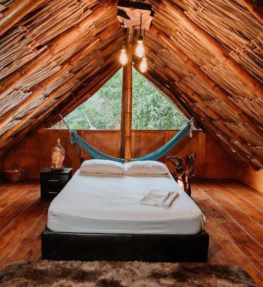 豪华房间, Kasakolà