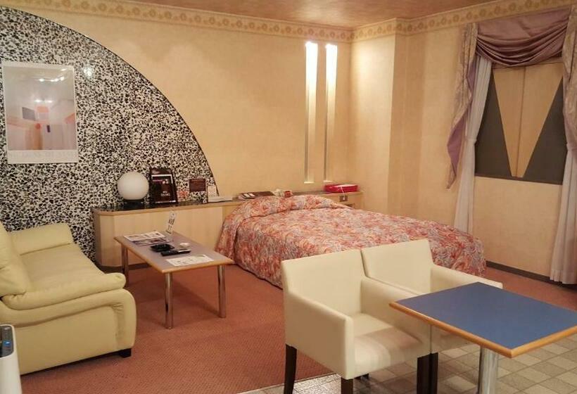 Номер Стандарт с Гидромассажем, Elegance