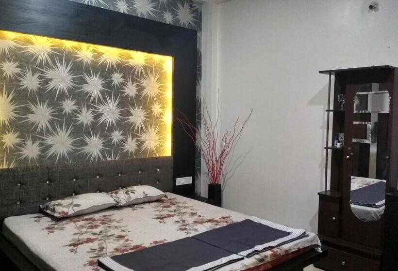 デラックスファミリールーム, Ashta Lakshmi Tourist Home Stay