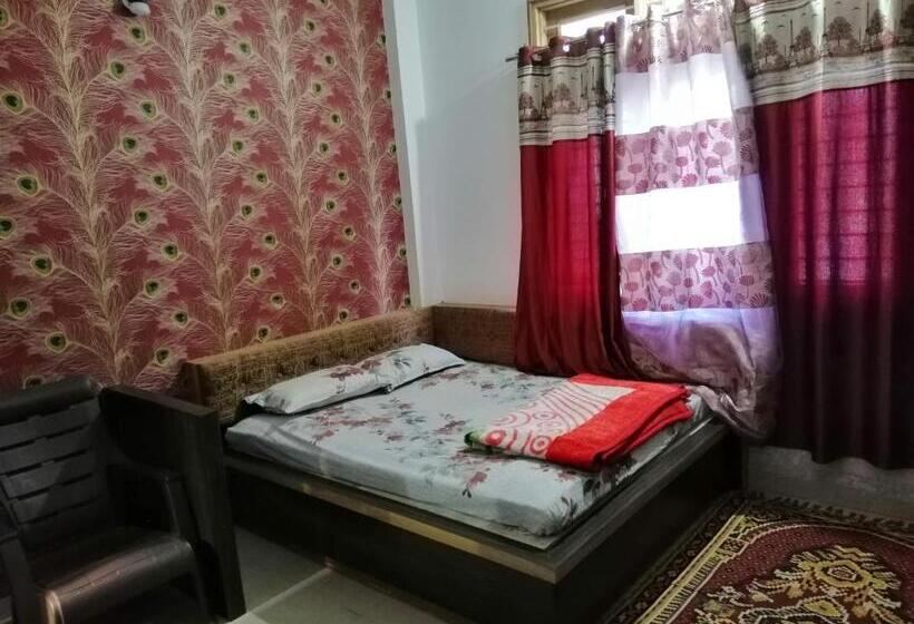 デラックスルーム, Ashta Lakshmi Tourist Home Stay