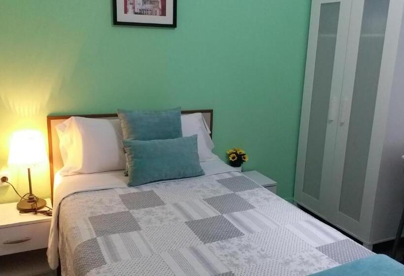 اتاق استاندارد یک نفره, Pensión Mar Azul