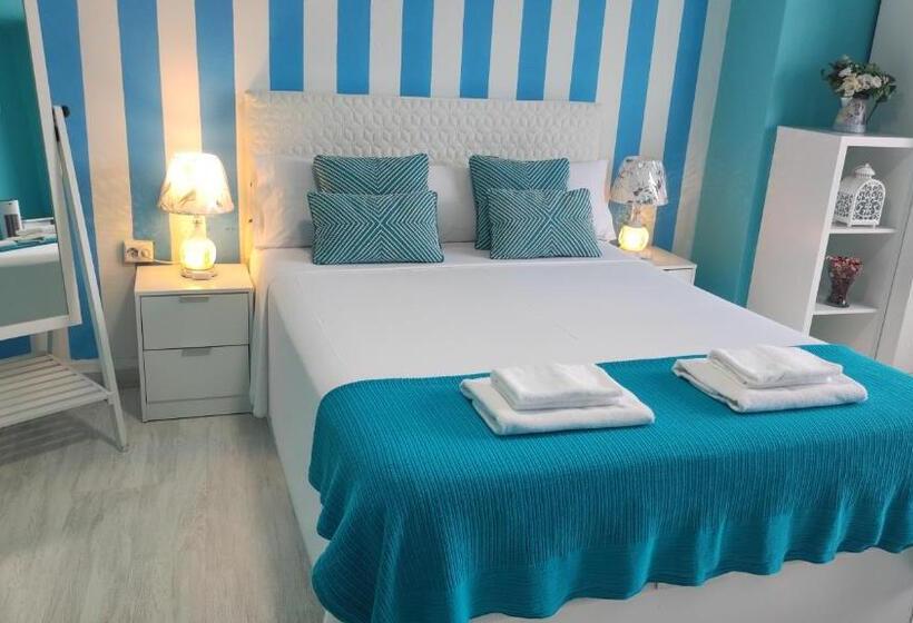 اتاق سوپریور, Pensión Mar Azul