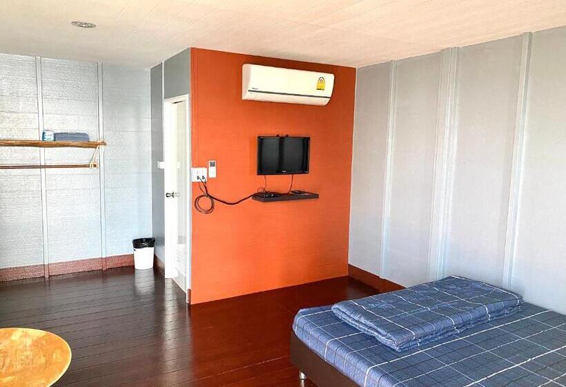 بانگلوی استاندارد, Somphoch Garden