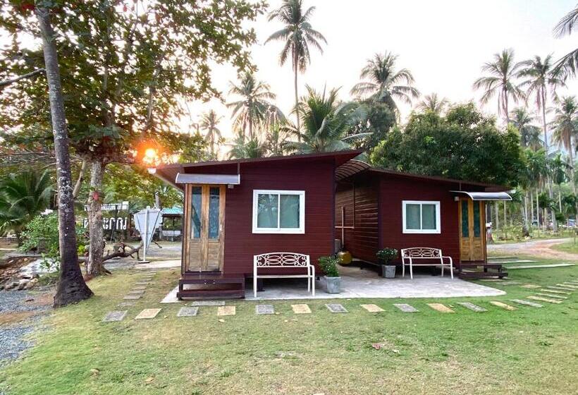 بانگلوی استاندارد, Somphoch Garden