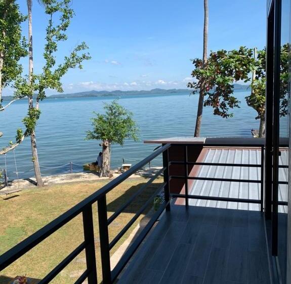 بانگلوی سوپریور, Somphoch Garden