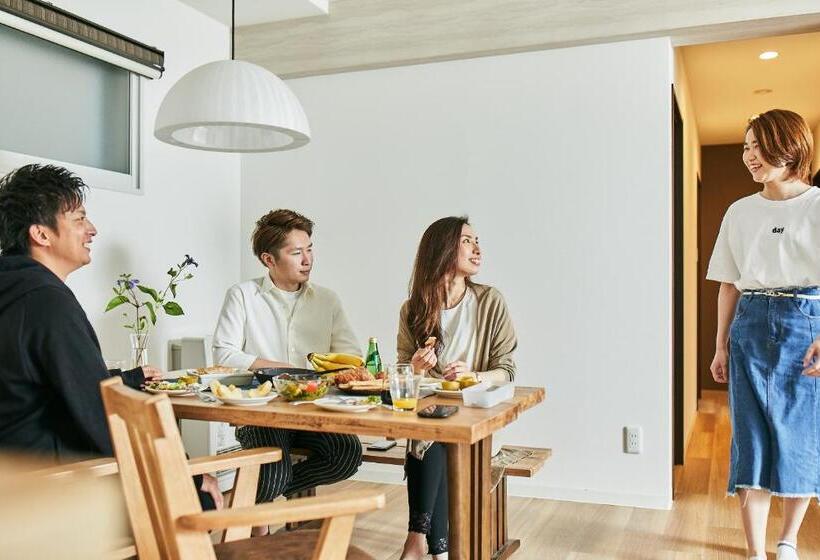 Executive Svit, Pinns4e5