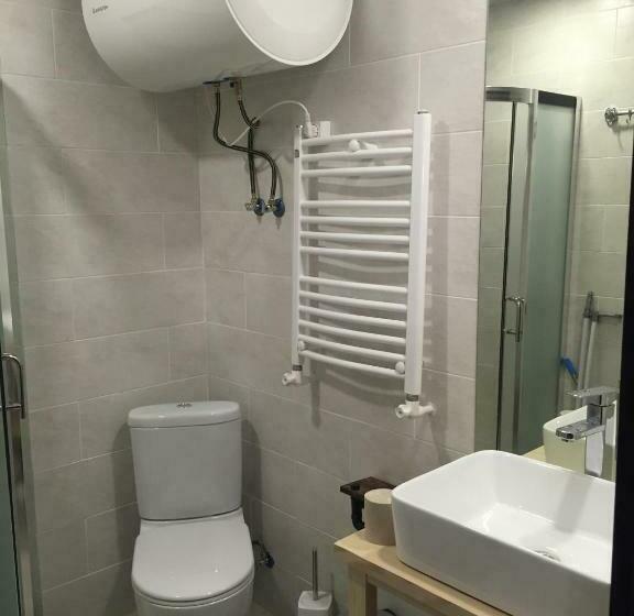 استودیوی استاندارد, Ski Resort Bakuriani