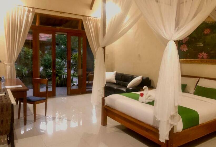 חדר דחוקס עם מיטת קינג, Graha Madesimon