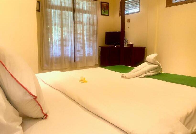 חדר סטנדרט, Graha Madesimon