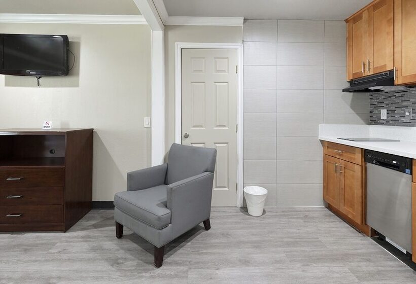 Студия Deluxe, Le Blanc Inn & Suites