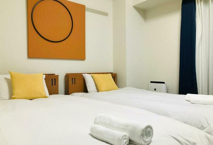 Студио Стандарт с Балконом, Ostay Kitahama Hotel Apartment