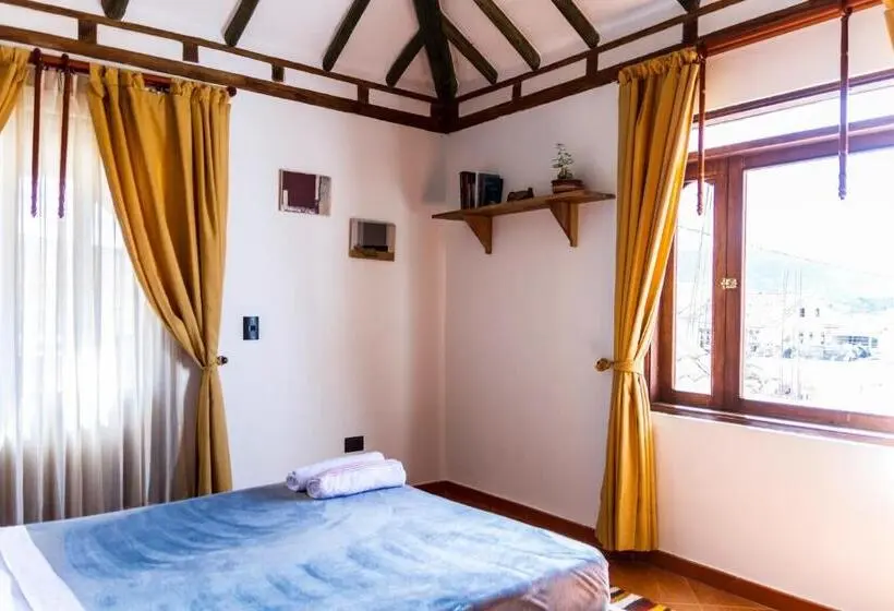 اتاق استاندارد, Nibiru Hostel
