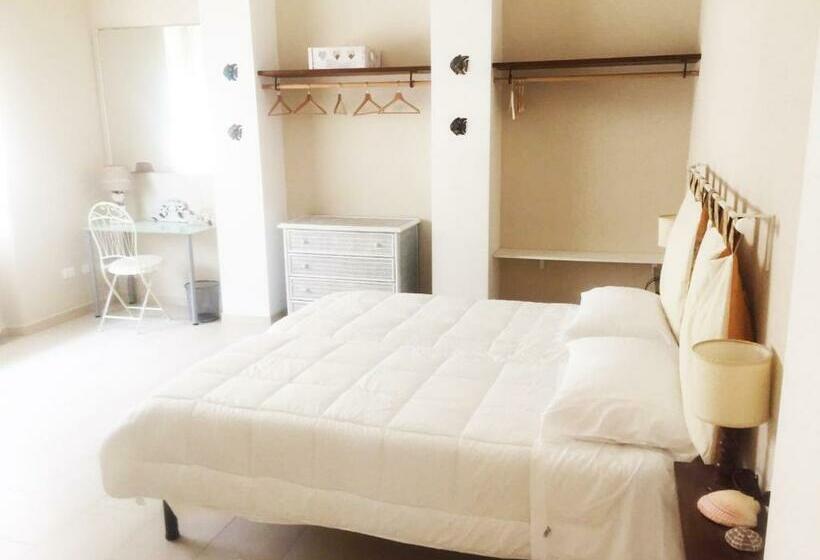 スタンダードルーム, Aria Di Mare