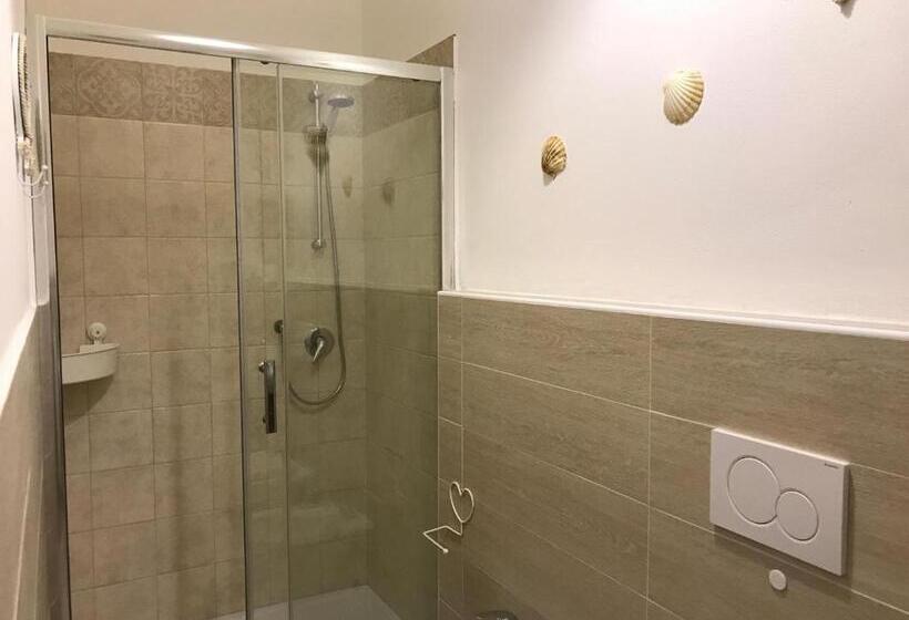 スタンダードルーム, Aria Di Mare