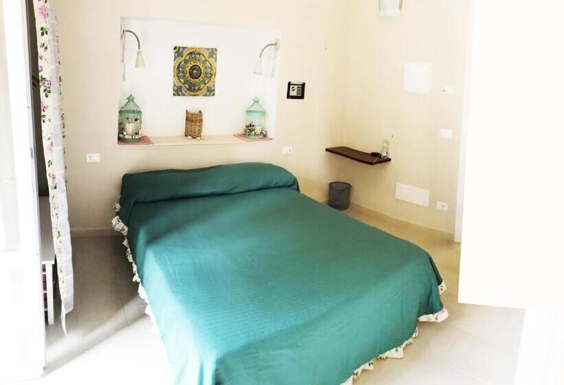 スタンダードルーム, Aria Di Mare