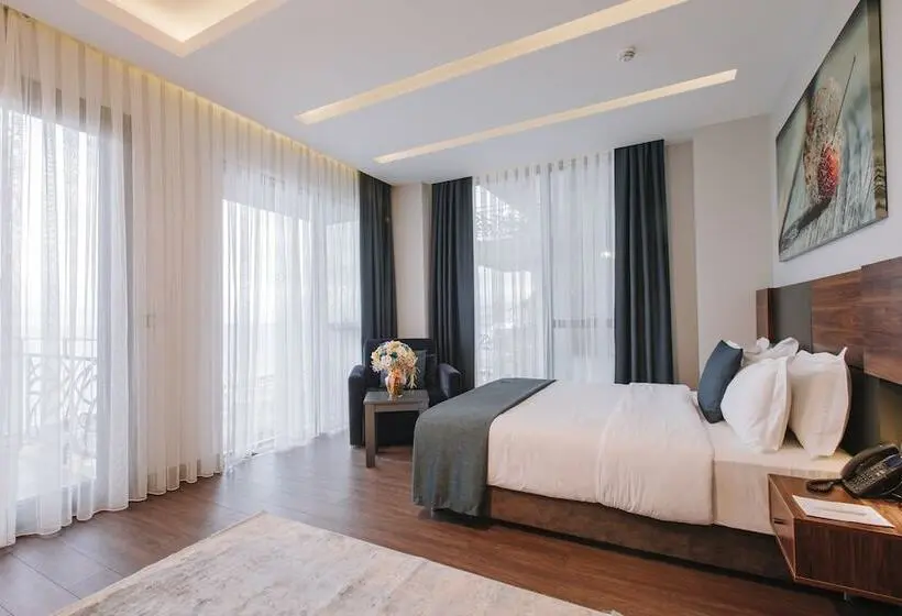 Deluxe Suite Sea View, Peerless Villas
