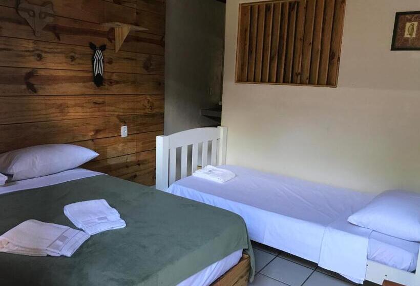 스탠다드 트리플 룸, Pousada Bar Café Algas Marinhas