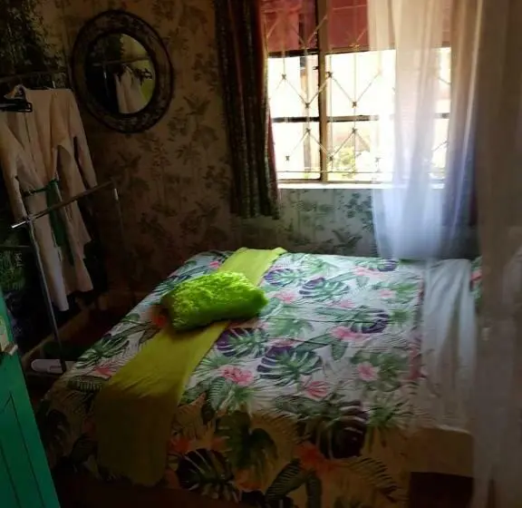 اتاق لوکس, Sasana Motel And Guest House