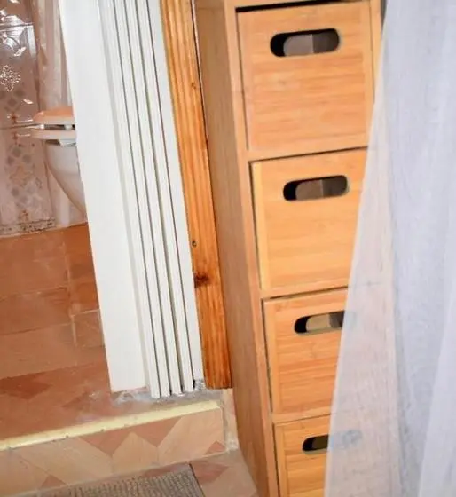 اتاق اکونومی, Sasana Motel And Guest House