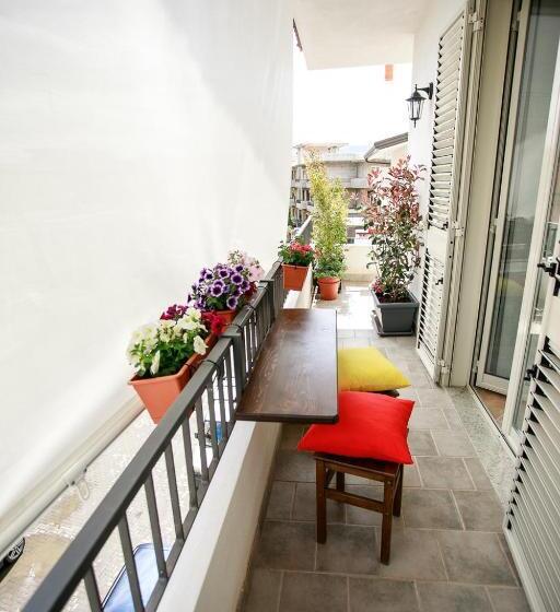 اتاق استاندارد با وان آب گرم, B&b Scirocco House