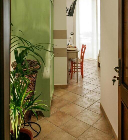 اتاق استاندارد, B&b Scirocco House