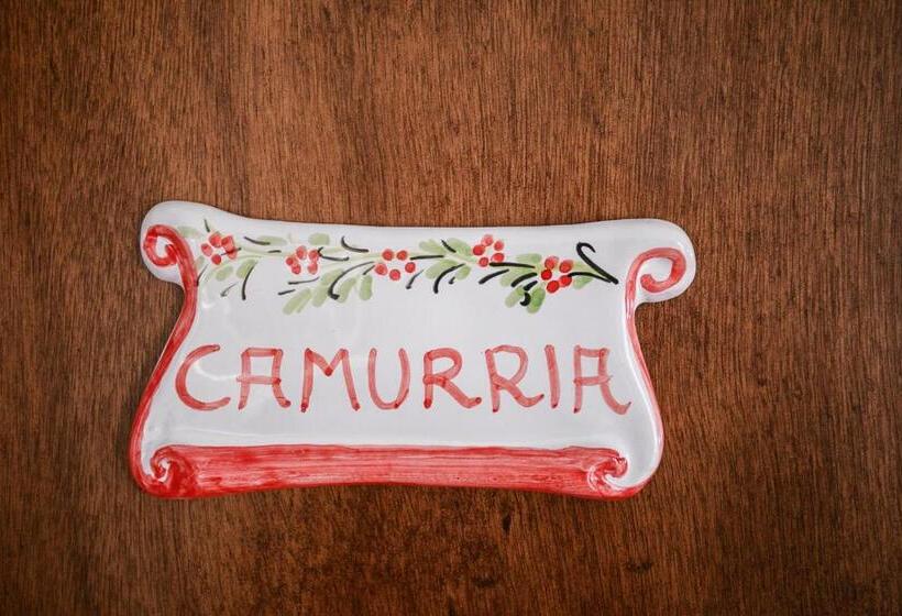 חדר סטנדרט לארבעה, B&b Scirocco House