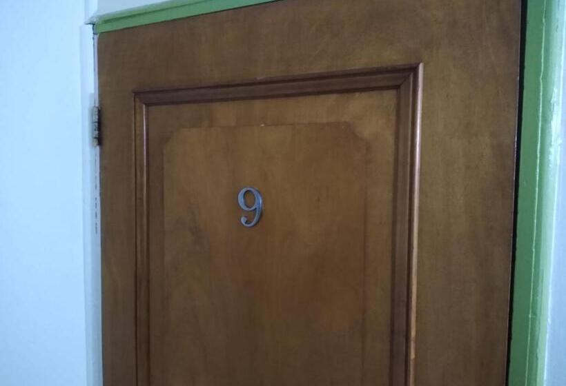 スタンダードシングルルーム, Islanet Hostel & Bar