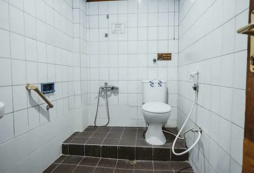 Quarto Estandar, Reddoorz @ Ungaran