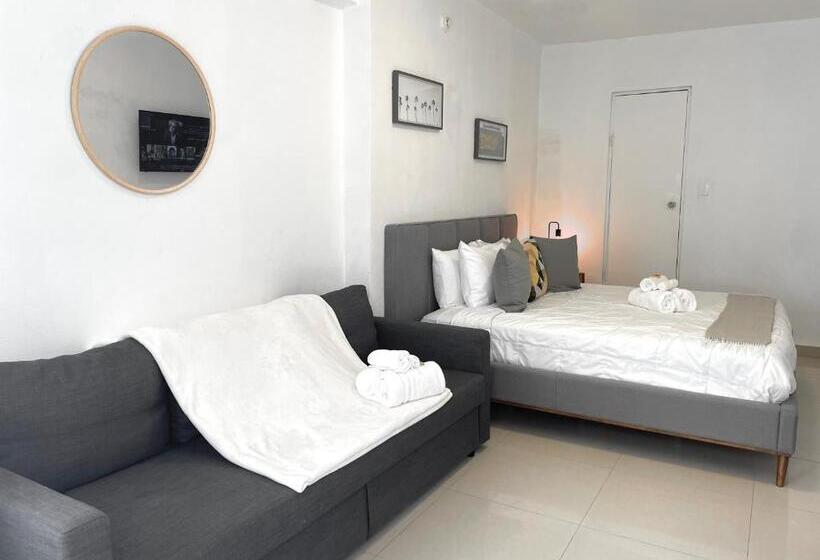 스탠다드 트리플 룸, The Pelican Poshtel