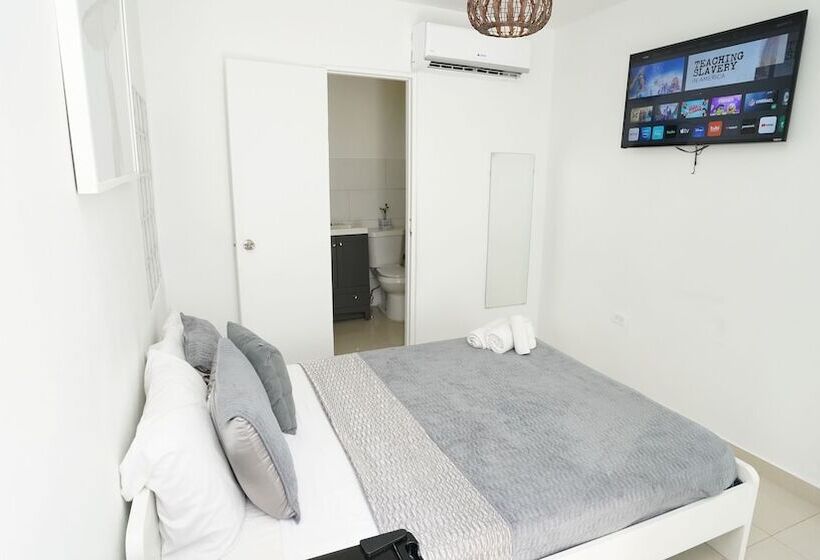 스탠다드 룸, The Pelican Poshtel