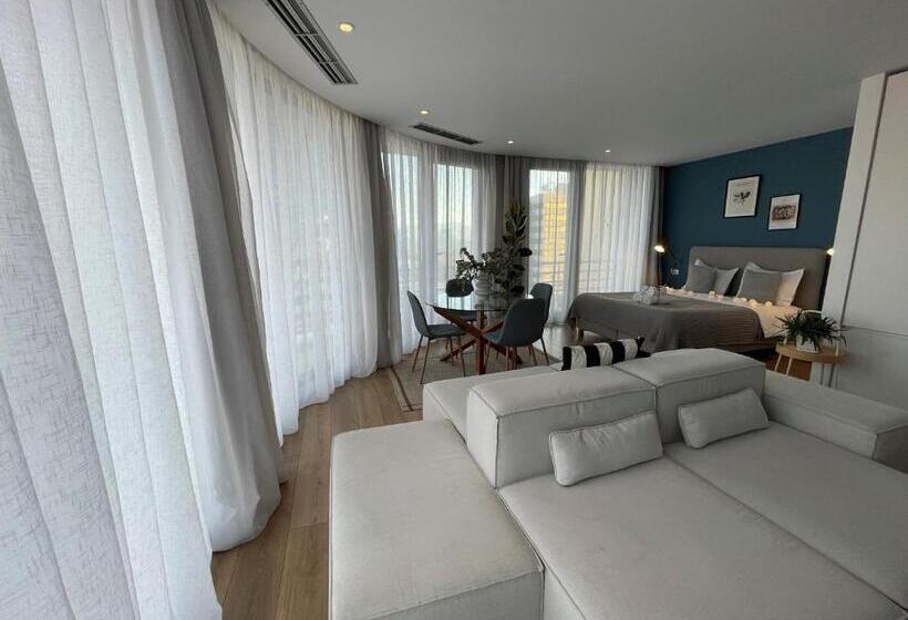 شقة سوبريور غرفة واحدة, Rooftop Tirana