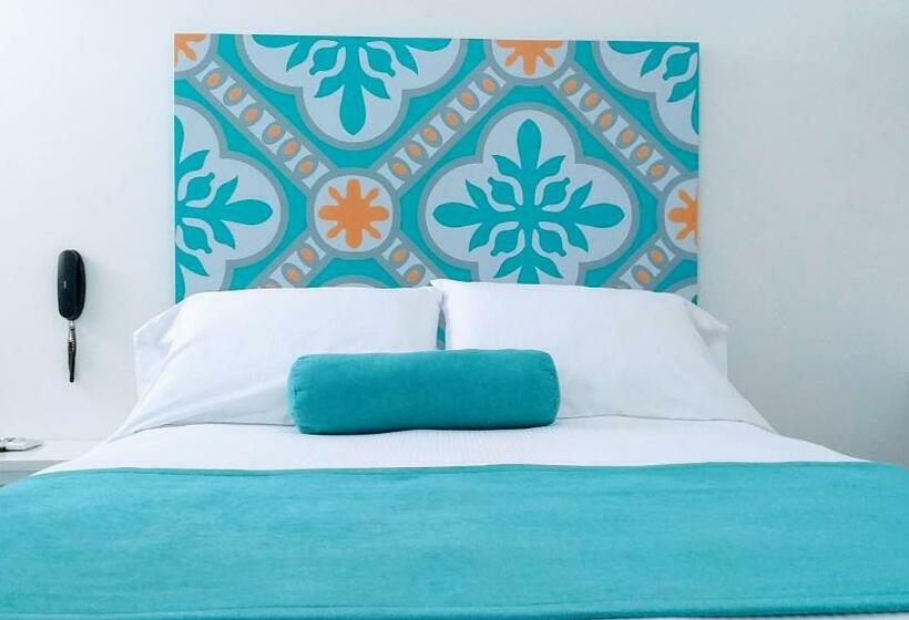 חדר סטנדרט, Akuamarina