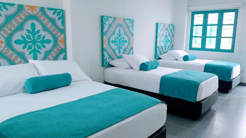 חדר סטנדרט לארבעה, Akuamarina