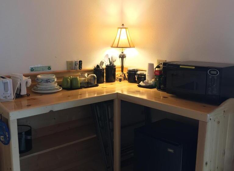 جناح غرفتين نوم, Angels Rest On Resurrection Bay Llc